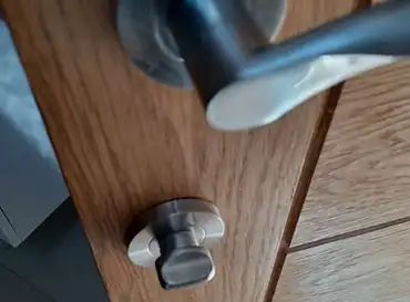 Indoor lock repairs